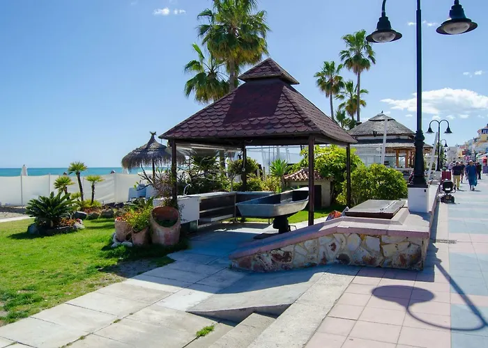 Apartamento Vacacional A 1 Minuto De La Playa - Carihuela Torremolinos